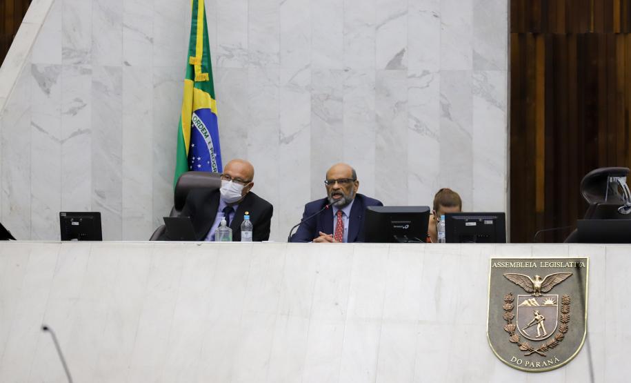 Governo mostra bom desempenho das receitas no ano; mas aponta riscos para cenário econômico em 2022