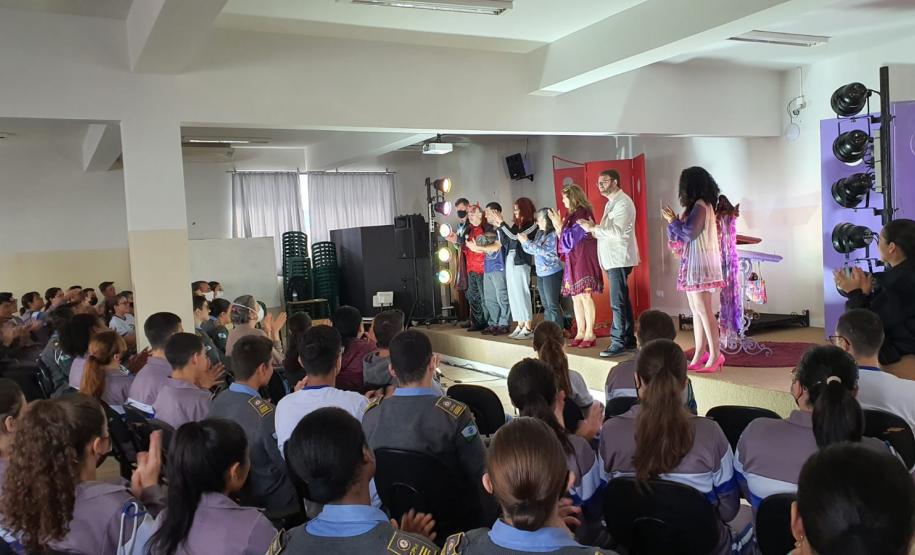 Receita Estadual retoma atividades de Educação Fiscal nas escolas em Maringá e região