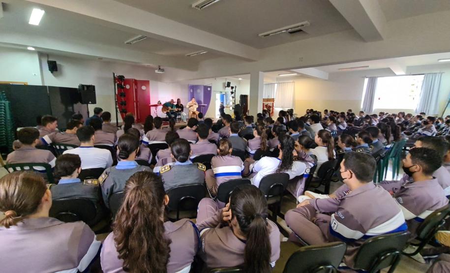 Receita Estadual retoma atividades de Educação Fiscal nas escolas em Maringá e região