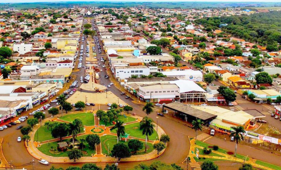 Em 11 meses, Estado do Paraná repassa R$ 10,4 bilhões aos municípios