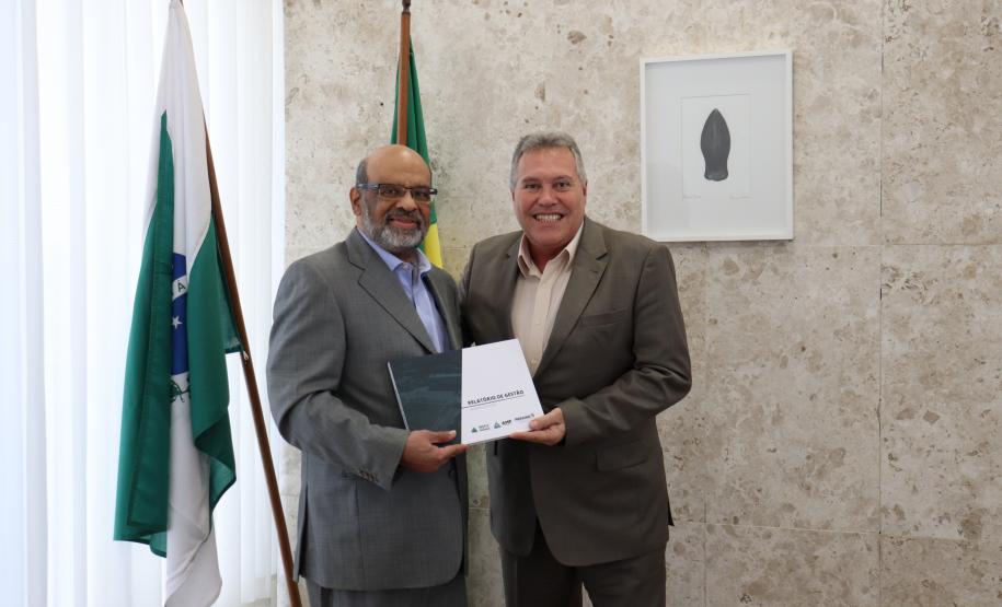 Secretário entrega Relatório da Gestão 2019-2022 aos gestores da Sefa