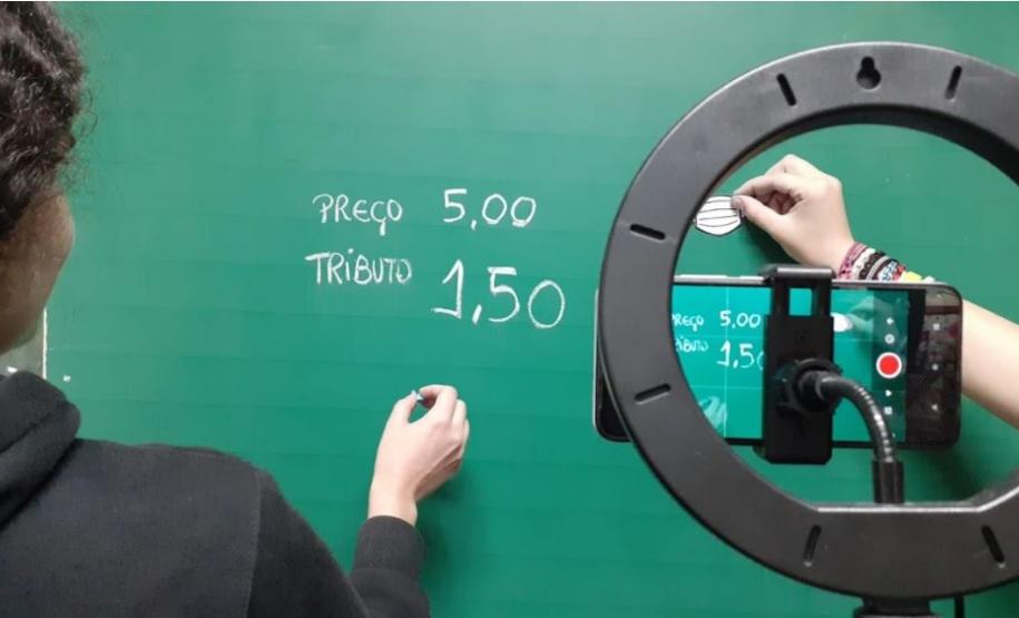 Programa de Educação Fiscal do Paraná leva a importância social dos impostos às escolas
