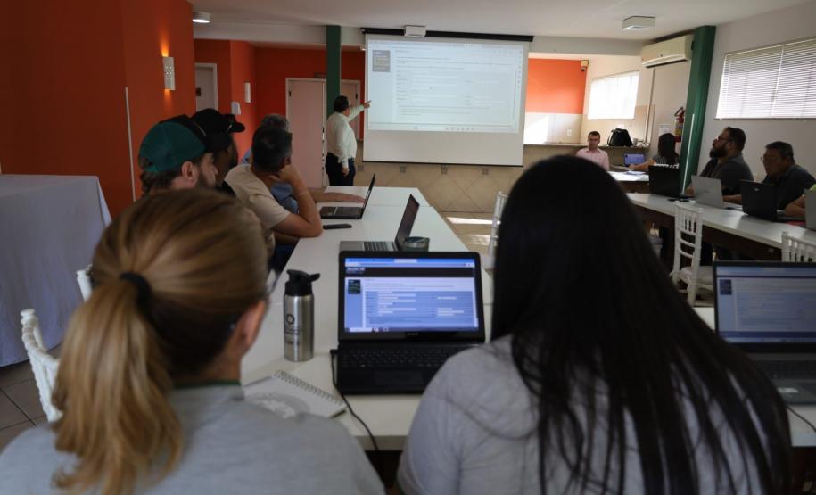 Nota Fiscal Rural: Receita de Guarapuava realiza ciclo de palestras e capacitações na região