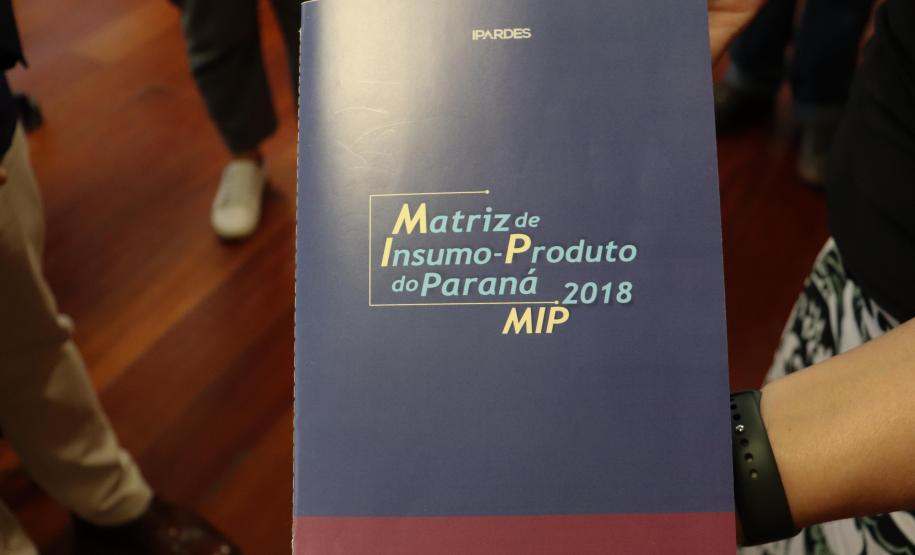 Fazenda recebe estudos sobre Economia Verde do Paraná
