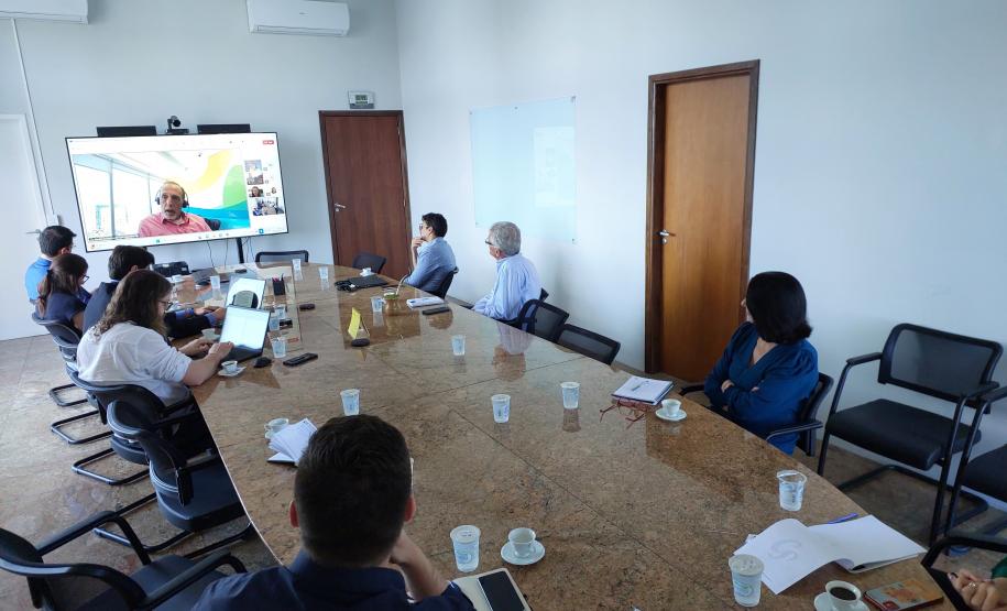 Servidores debatem perspectivas econômicas com economista-chefe do BB Asset