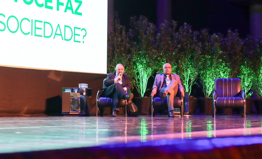 V Semana Tributária13