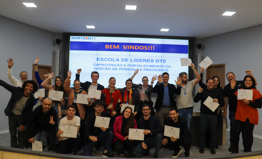 Escola Lideres - DTE