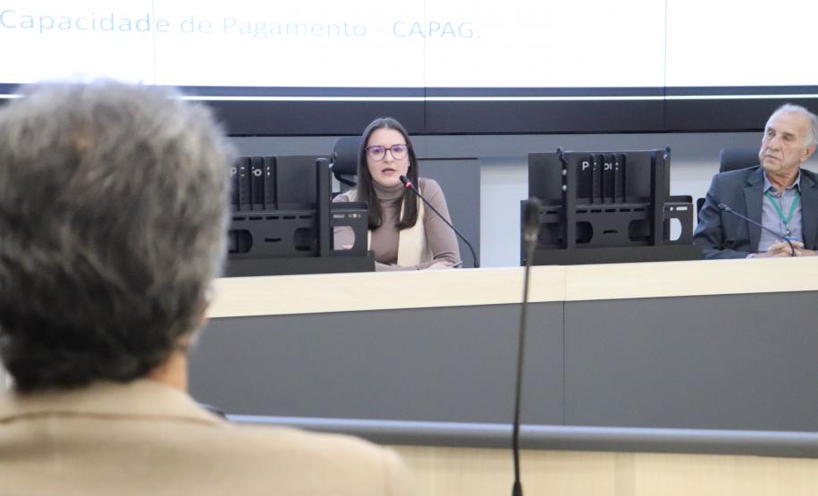 Cenário Macroeconômico e Fiscal do Paraná