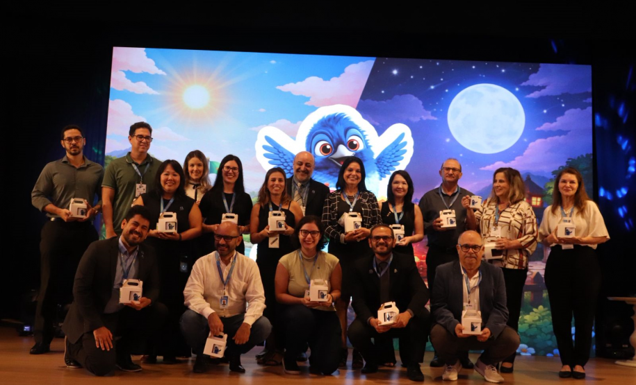 Lançamento do jogo Vila do ED