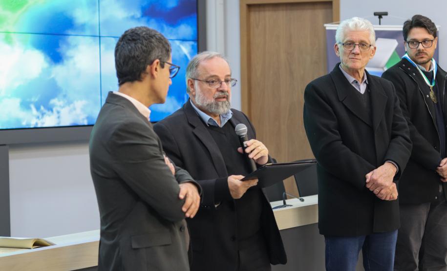 Medalha de Mérito Fazendário à UEPG