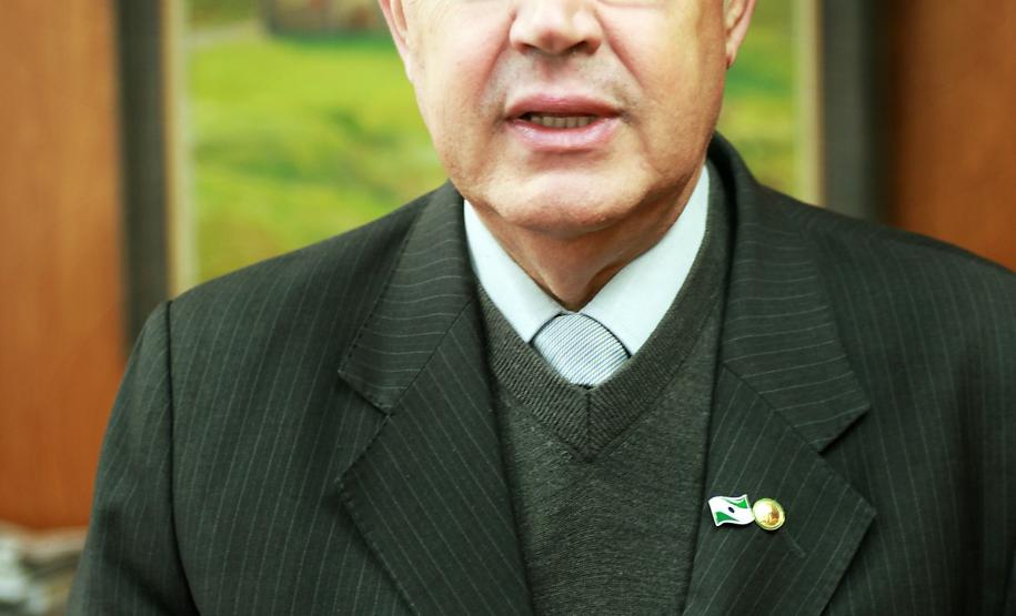 O resultado ainda é parcial, pois faltam ser computados dados que estão sendo levantados junto às 12 Delegacias Regionais da Receita  e valores de débitos que se encontram no Judiciário. O prazo para parcelamento terminou nesta segunda-feira (9) e o pagamento à vista vai até o próximo dia 31. Para o secretário da Fazenda, Luiz Carlos Hauly, o balanço  é satisfatório.