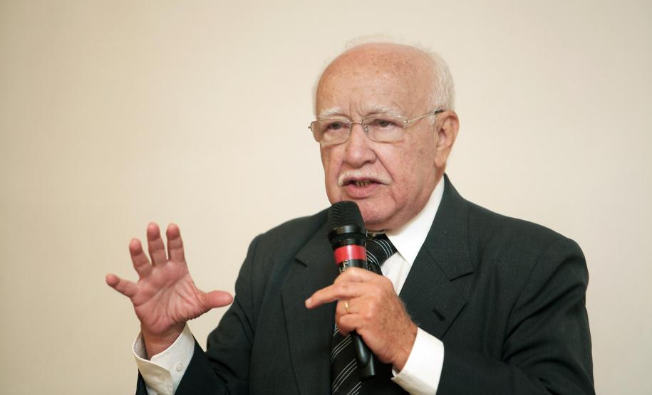 A Rede de Controle da Gestão Pública (RCGP/PR) realizou nesta quinta-feira (17), no auditório da Procuradoria-Geral do Estado, em Curitiba, o seu primeiro encontro estadual