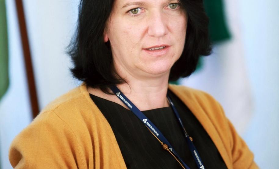 Julho é o mês da quinta e última parcela do IPVA Um alerta aos contribuintes paranaenses que optaram pelo parcelamento do Imposto sobre Propriedade de Veículo Automotor (IPVA) 2014: o prazo para quitar a quinta e última parcela vence neste mês. A data de pagamento varia de acordo com o número final da placa.