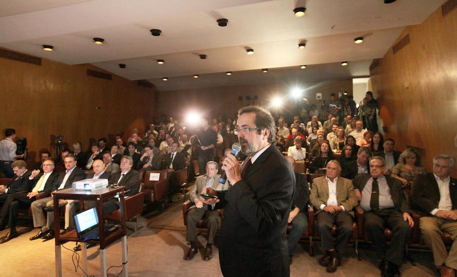 Com Programa Especial de Parcelamento, governo do Paraná facilita o pagamento de débitos em atraso