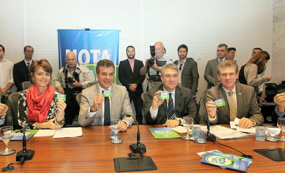 Estado lança o Nota Paraná, programa que devolve Estado lança o Nota Paraná, programa que devolve ao contribuinte 30% do ICMS pago na compra