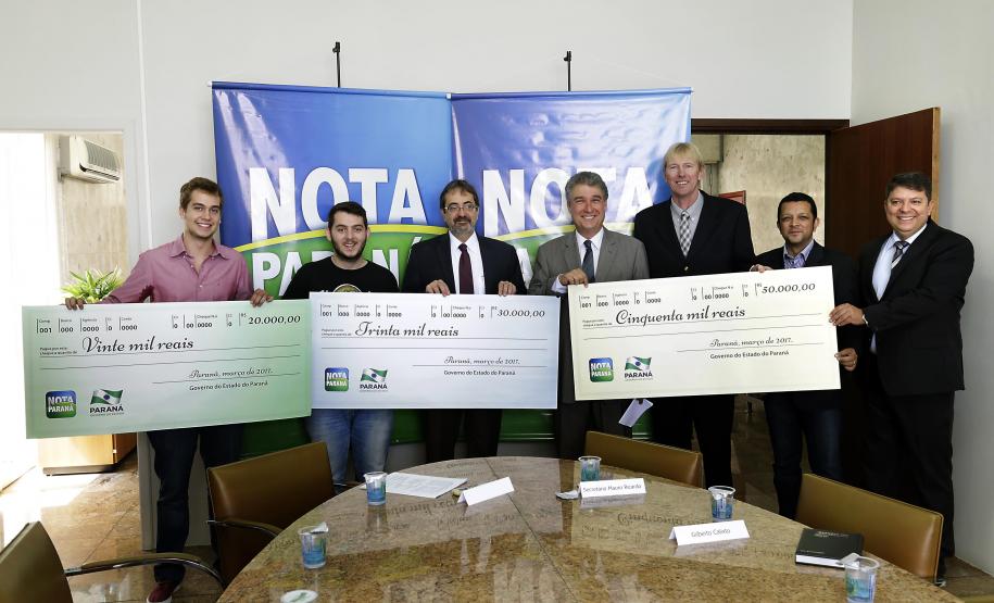 Instituição que atende 390 crianças em Carambeí ganha R$ 50 mil do Programa Nota Paraná