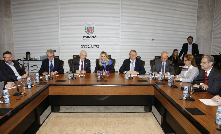 Cida destacou que a atual administração trabalhou com austeridade para manter o equilíbrio das contas públicas e que nenhum programa ou serviço precisa ser descontinuado.