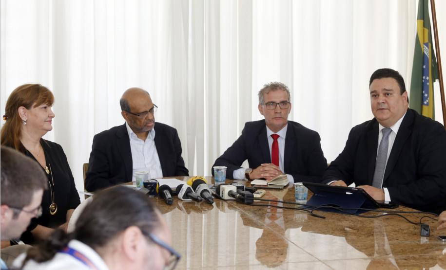 Governo cria força-tarefa para avaliar real situação financeira do Estado O secretário da Fazenda Renê de Oliveira Garcia Junior, detalha em entrevista coletiva a situação das contas do Estado, do novo SIAF, Sistema de Gestão Financeira do Governo e as medidas que vem adotando.