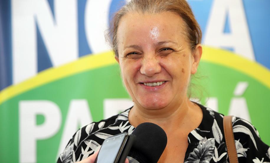 Moradores de Londrina e Colombo recebem os prêmios do primeiro sorteio de 2019 do Nota Paraná O secretário da Fazenda, Renê Garcia Júnior, entrega os três principais prêmios do sorteio de janeiro do programa Nota Paraná. Os contemplados receberam R$ 50 mil, R$ 30 mil e R$ 20 mil. - Curitiba, 21/01/2018 - Foto: José Fernando Ogura/ANPr