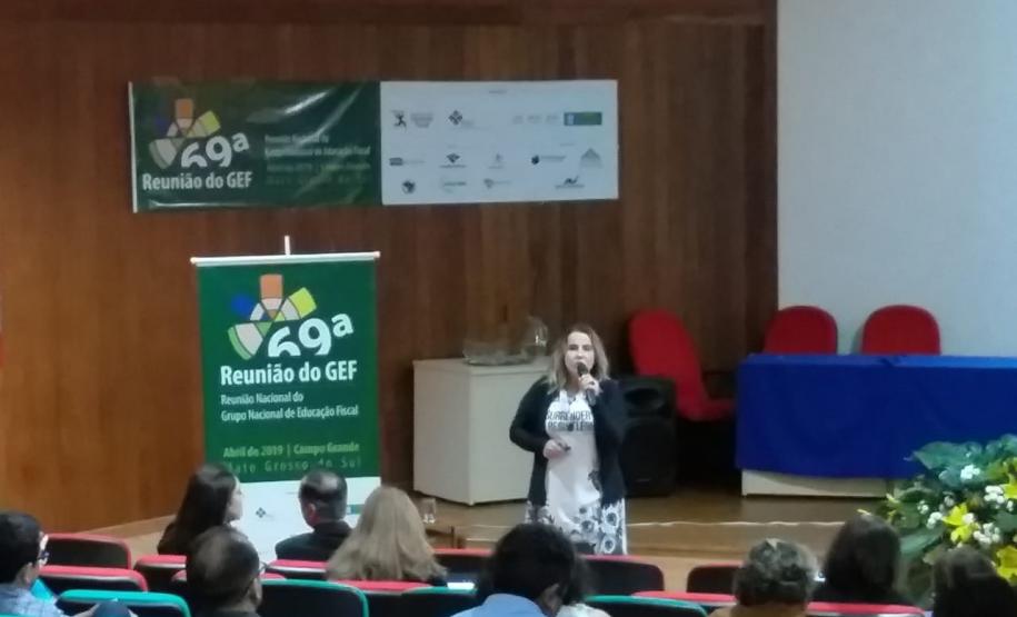 Mato Grosso do Sul conhece detalhes do Programa Nota Paraná Representantes da Secretaria da Fazenda do Paraná foram convidados para palestrar na 69ª Reunião do Grupo de Educação Fiscal Nacional