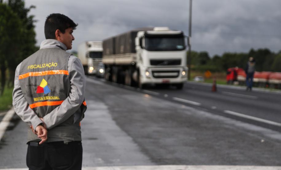 Fazenda e Receita Estadual fazem operação contra sonegação Fiscalização da receita estadual. Foto: José Fernando Ogura/ANPr - 30/05/2019