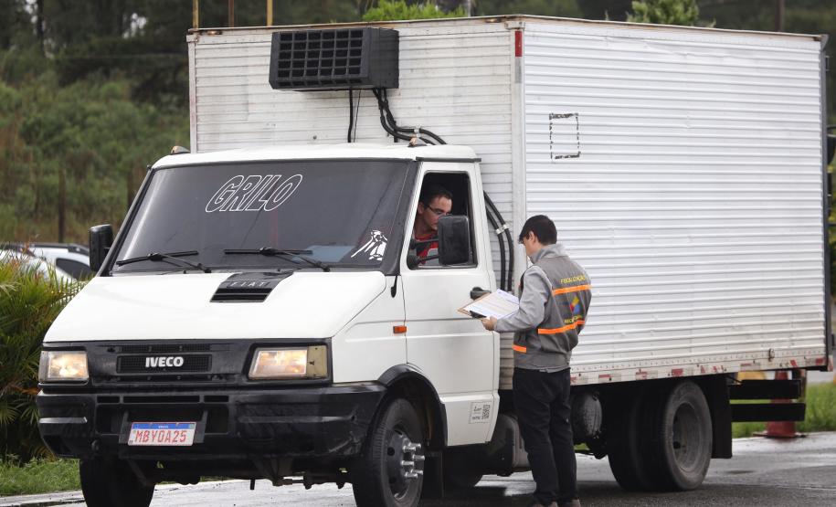 Fazenda e Receita Estadual fazem operação contra sonegação Fiscalização da receita estadual. Foto: José Fernando Ogura/ANPr - 30/05/2019