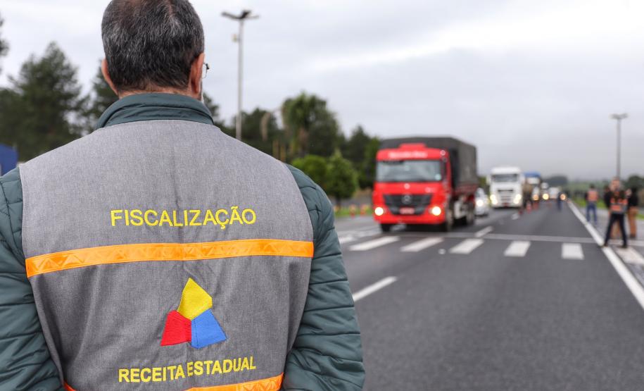 Fazenda e Receita Estadual fazem operação contra sonegação Fiscalização da receita estadual. Foto: José Fernando Ogura/ANPr - 30/05/2019