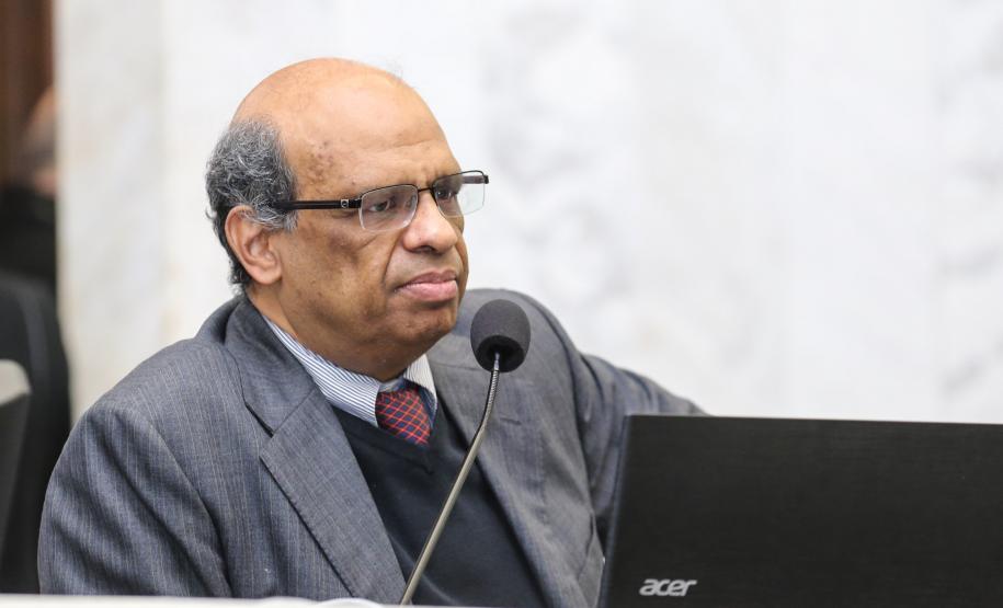 Prestação de conas AL primeiro quadrimestre 2019 Audiência pública de prestação de contas do governo do Estado do primeiro quadrimestre de 2019 com o secretário de Estado da Fazenda (SEFA), Renê Garcia Júnior no plenário da Assembleia Legislativa do Paraná. Curitiba, 05/06/2019