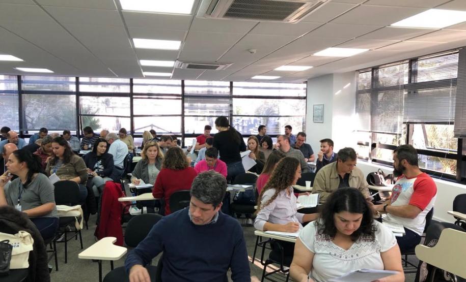 curso escola fazendária BID financia curso para modernizar Receita Estadual