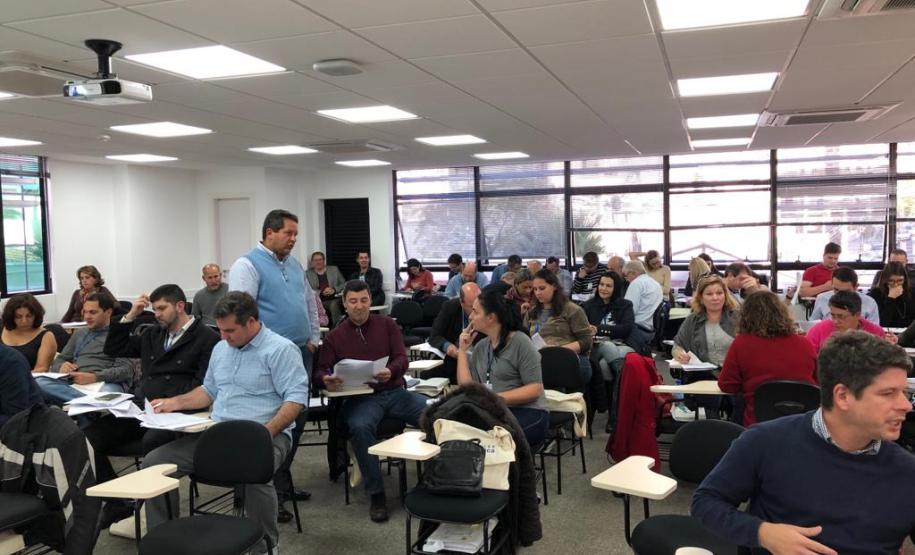 curso escola fazendária BID financia curso para modernizar Receita Estadual