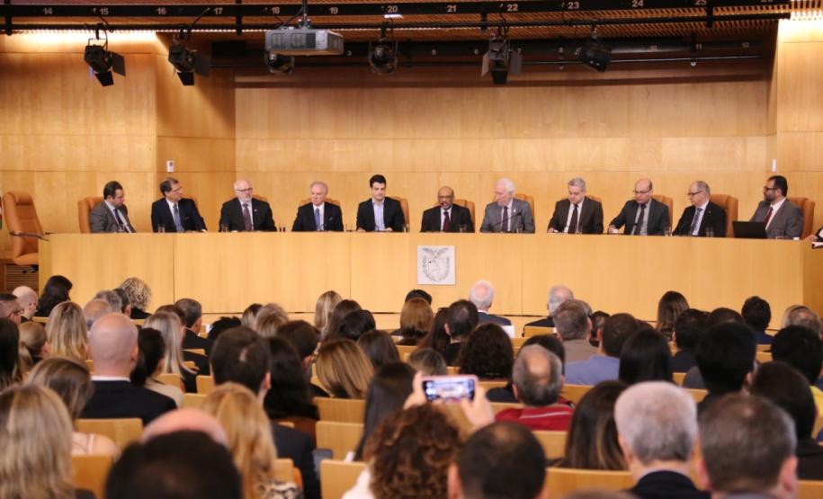 seminario dia Seminário discute reformas para melhorar gestão pública