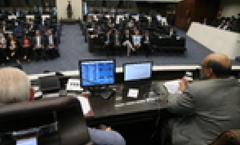 Balanço do quadrimestre mostra estagnação de receitas