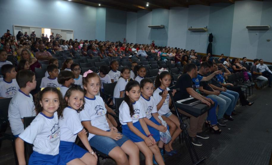 nota ubira Nota Paraná premia vencedores durante Seminário de Educação Fiscal