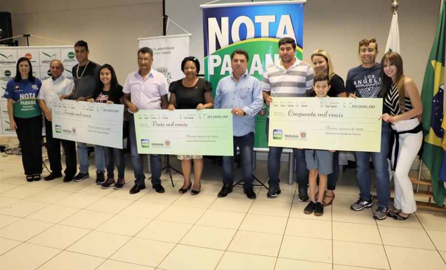 nota arapongas Prêmios são entregues em Arapongas