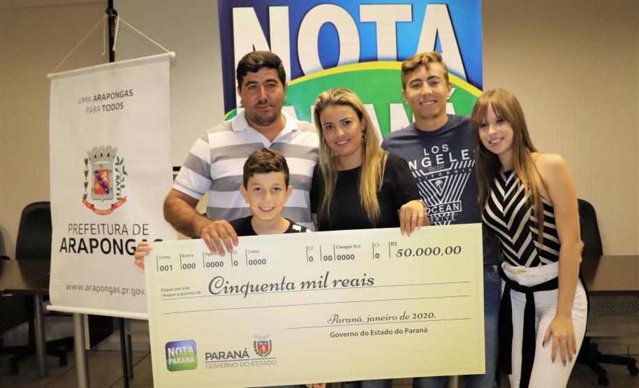 nota arapongas Prêmios são entregues em Arapongas