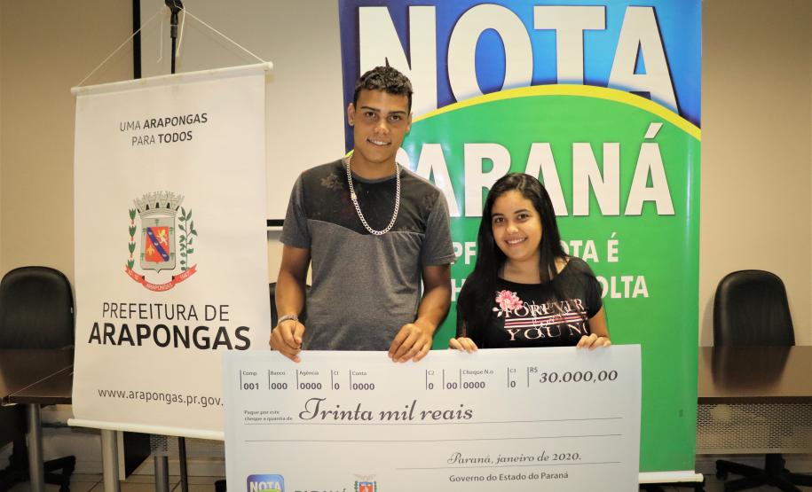 nota arapongas Prêmios são entregues em Arapongas